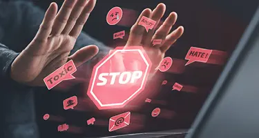 social media posting online headline