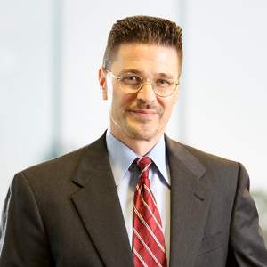 Daniel Olivas