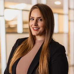 Brittnie Panetta of Matthews &amp; Associates Featured by UCLA CEB on the Role of Expert Witnesses in $6M Social Media Addiction Verdict Against Meta and Google  