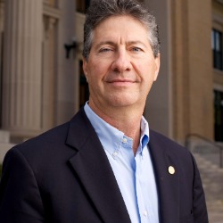 Laird A. Lile named to Best Lawyers in America for 29th consecutive year