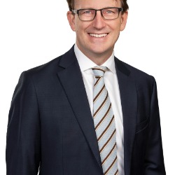 Moray &amp; Agnew announces that from 1 July 2025 Ian Denham will assume the roles of National Managing Partner and NSW Managing Partner from Geoff Connellan who has been in these roles since 2018.