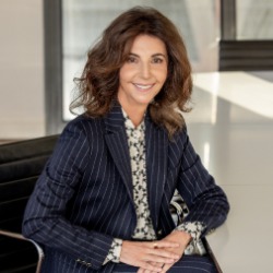 Spain&rsquo;s Almudena Arp&oacute;n de Mend&iacute;vil has assumed the presidency of the IBA &ndash; the first woman in 20 years