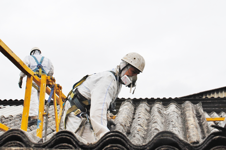 Legality and Usage of Asbestos in the U.S.